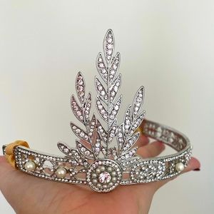1920s Gatsby inspired headpiece + Babeyond Bling Silver adjustable ring-set